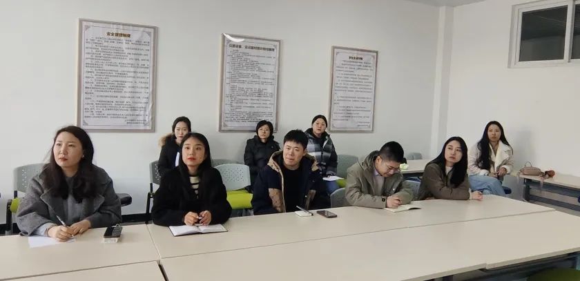 新学期中医系外聘教师、授新课教师试讲：传承岐黄薪火，开启教学新篇